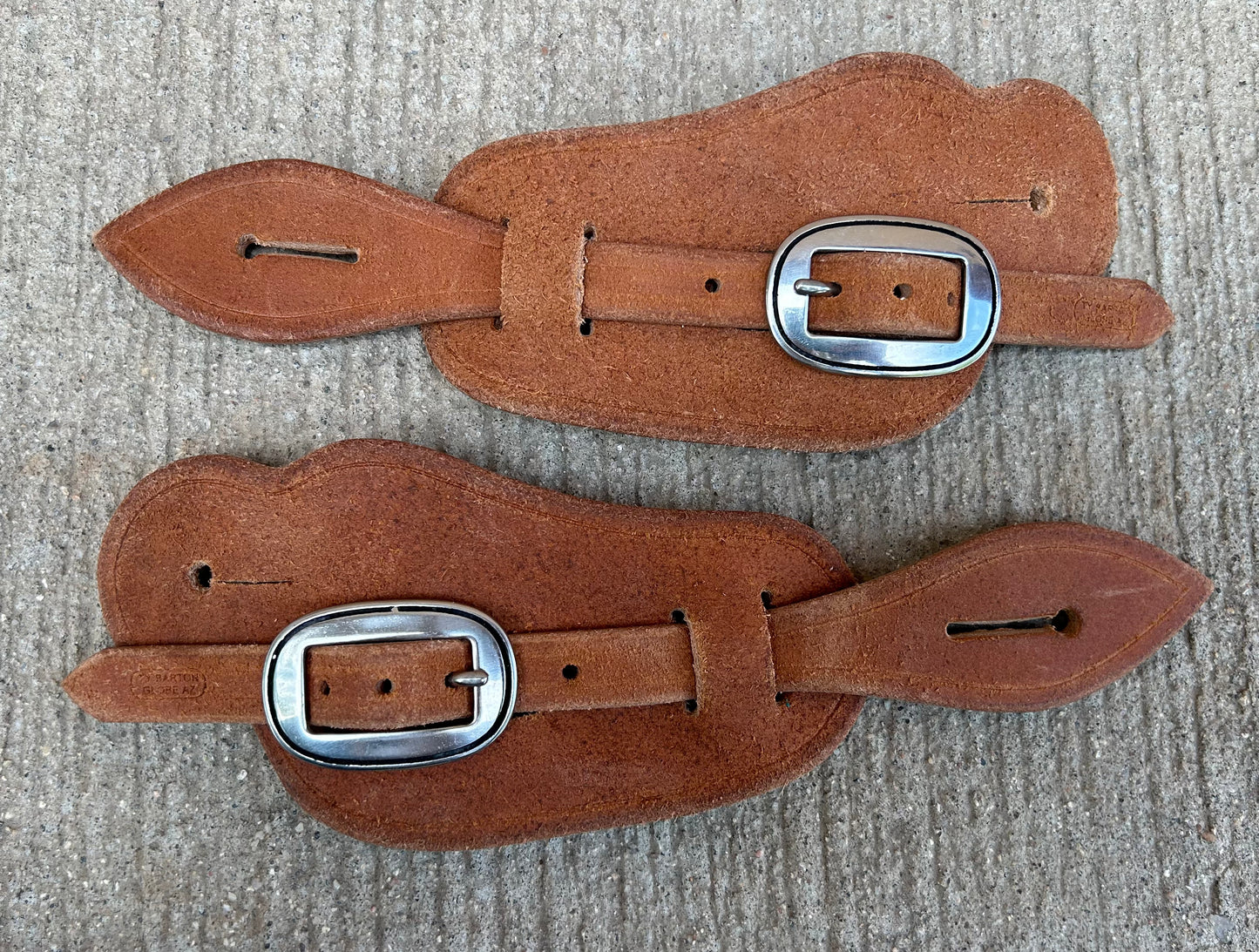 Rough Out Ladies Visalia Spur Straps